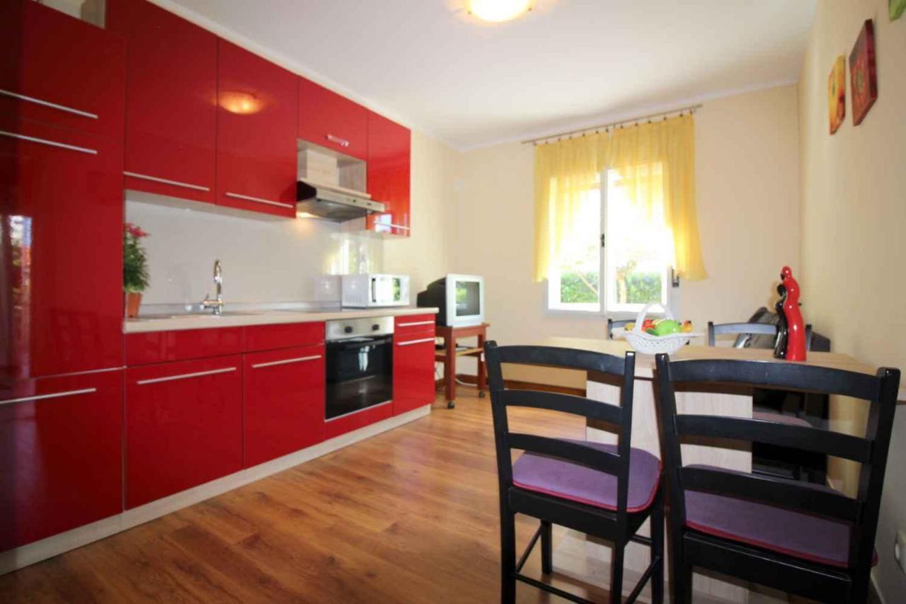 In Porec/istrien 10035 Appartement *